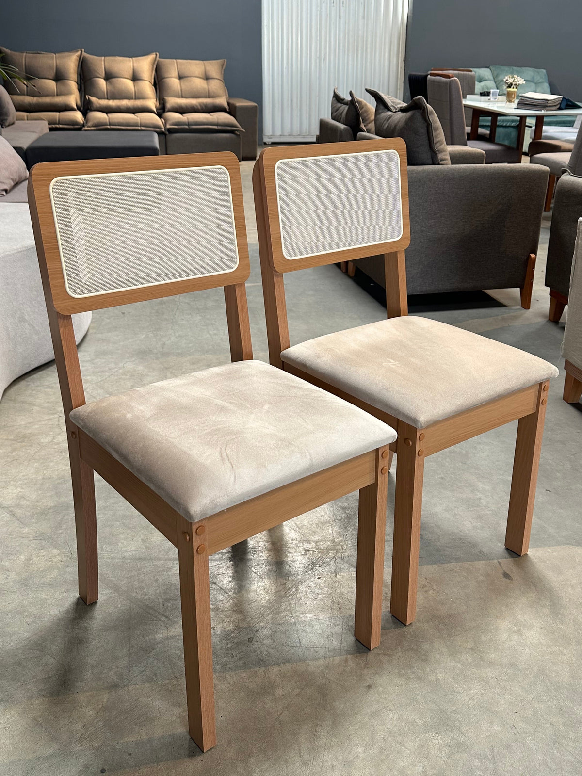 Conjunto com 2 Cadeiras de Jantar Kappesberg Gardeni em MDF